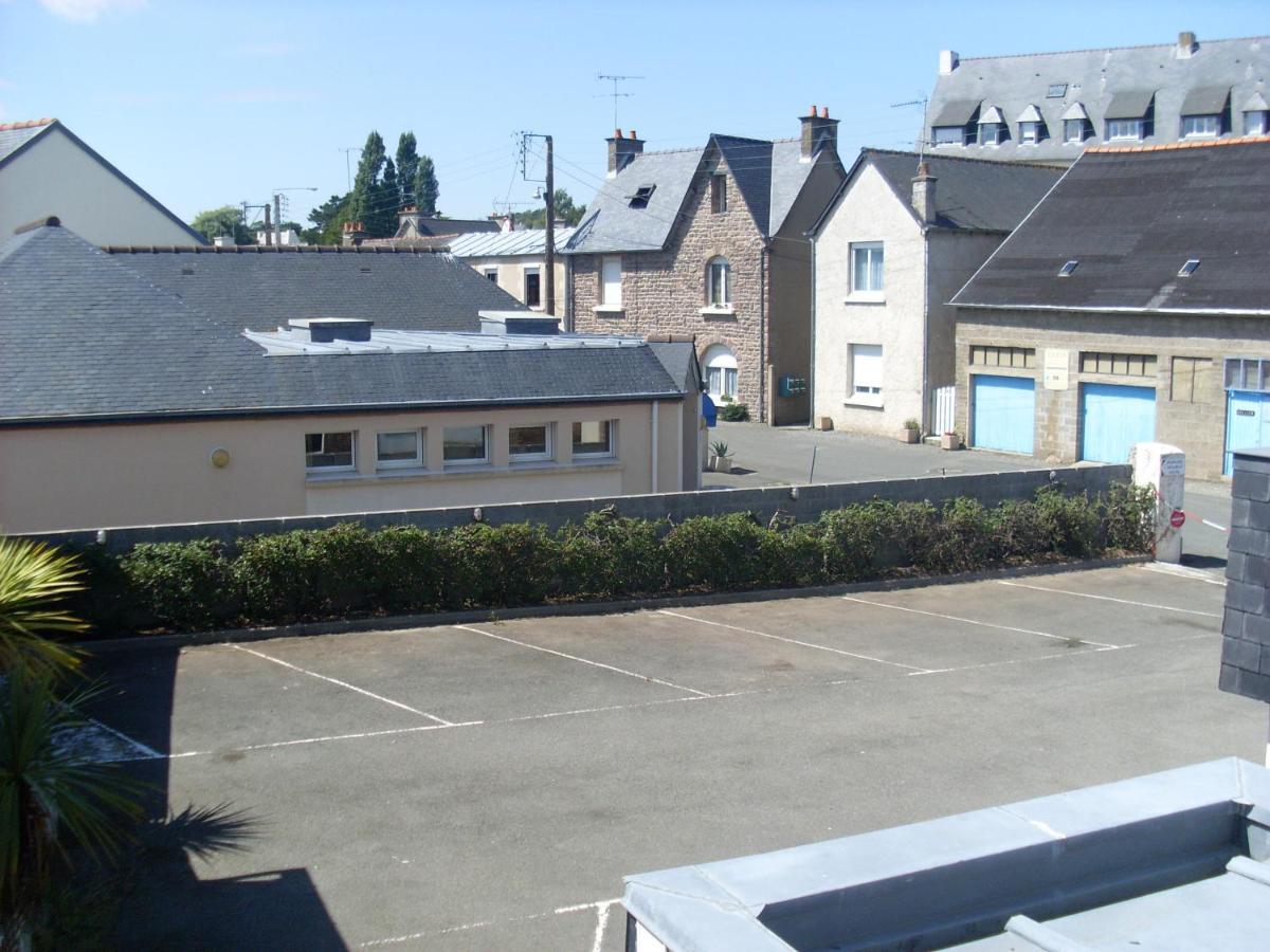 Hotel Restaurant De La Marne Paimpol Exterior foto